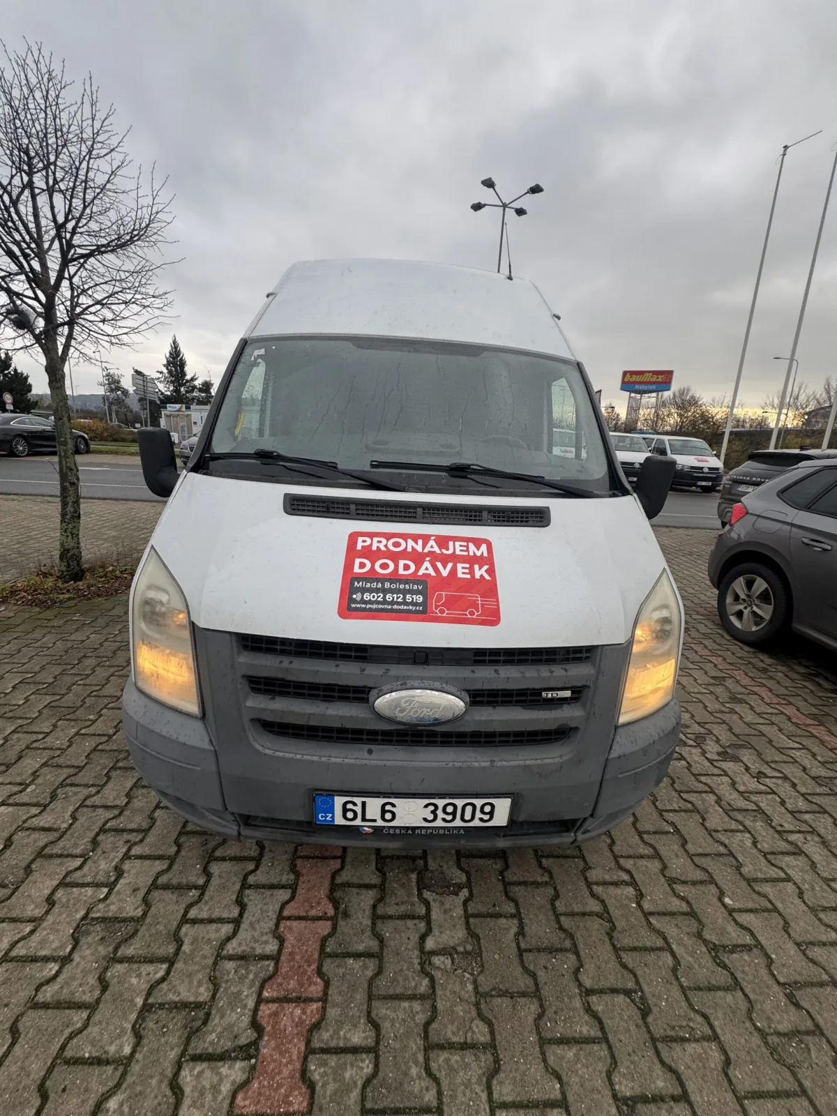 Ford Transit (2010) k pronájmu - fotografie 3