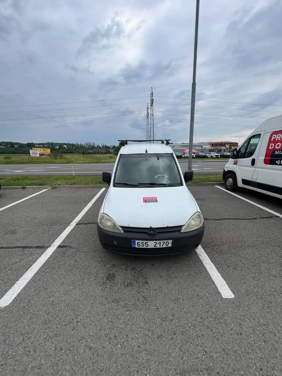 Opel Combo (2003) k pronájmu - fotografie 8