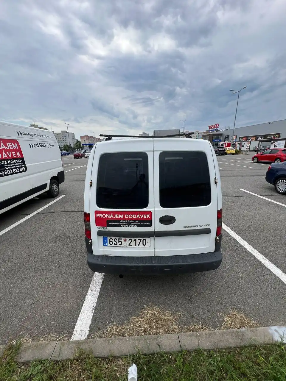 Opel Combo (2003) k pronájmu - fotografie 10