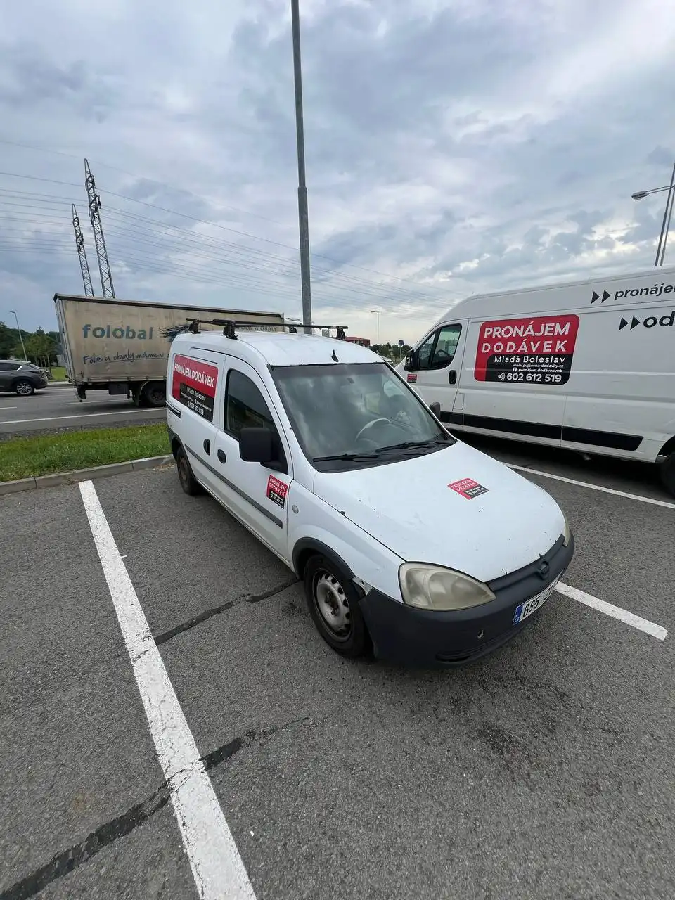 Opel Combo (2003) k pronájmu - fotografie 4