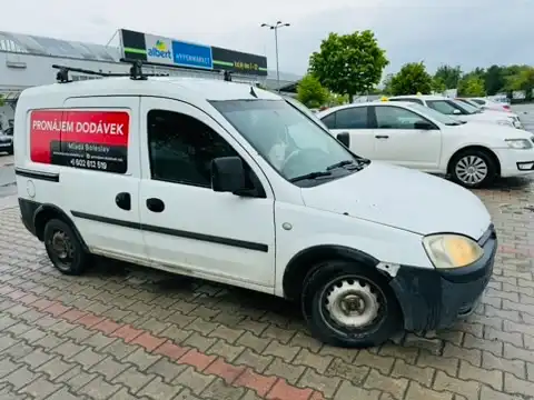 Opel Combo (2003) k pronájmu - fotografie 19