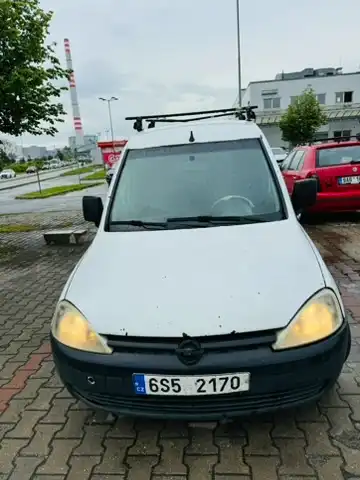 Opel Combo (2003) k pronájmu - fotografie 20
