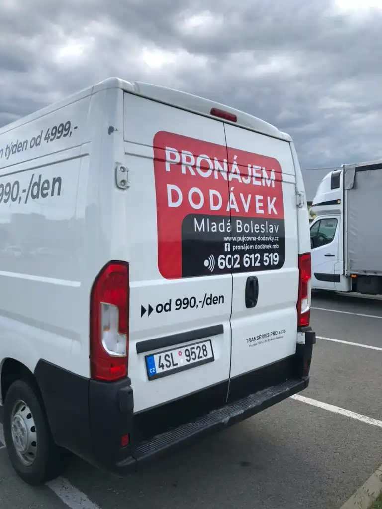 Peugeot Boxer (2018) -28 k pronájmu - fotografie 3