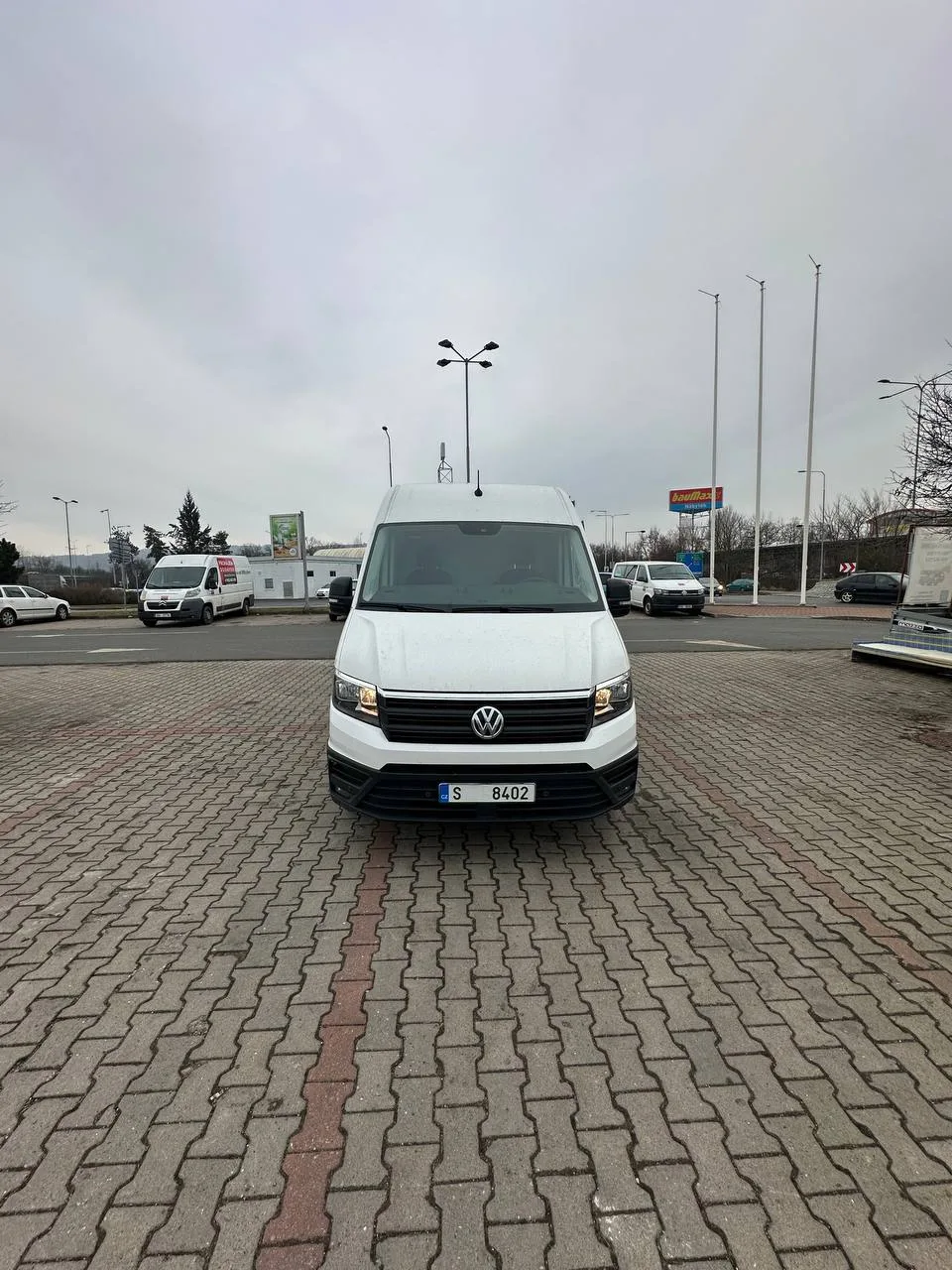 VW CRAFTER (2018) AUTOMATIC k pronájmu - fotografie 7