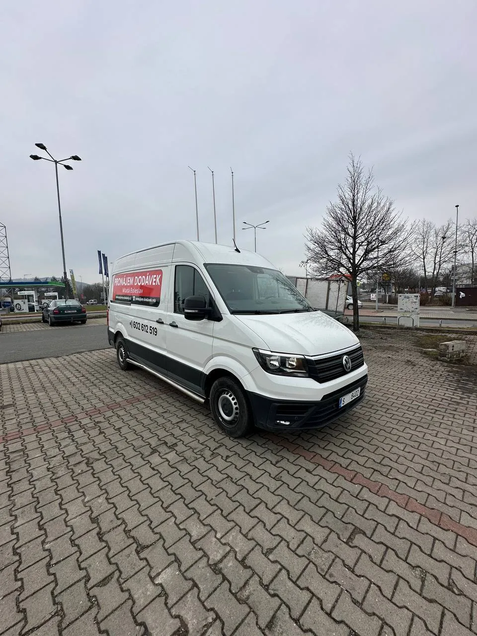 VW CRAFTER (2018) AUTOMATIC k pronájmu - fotografie 6