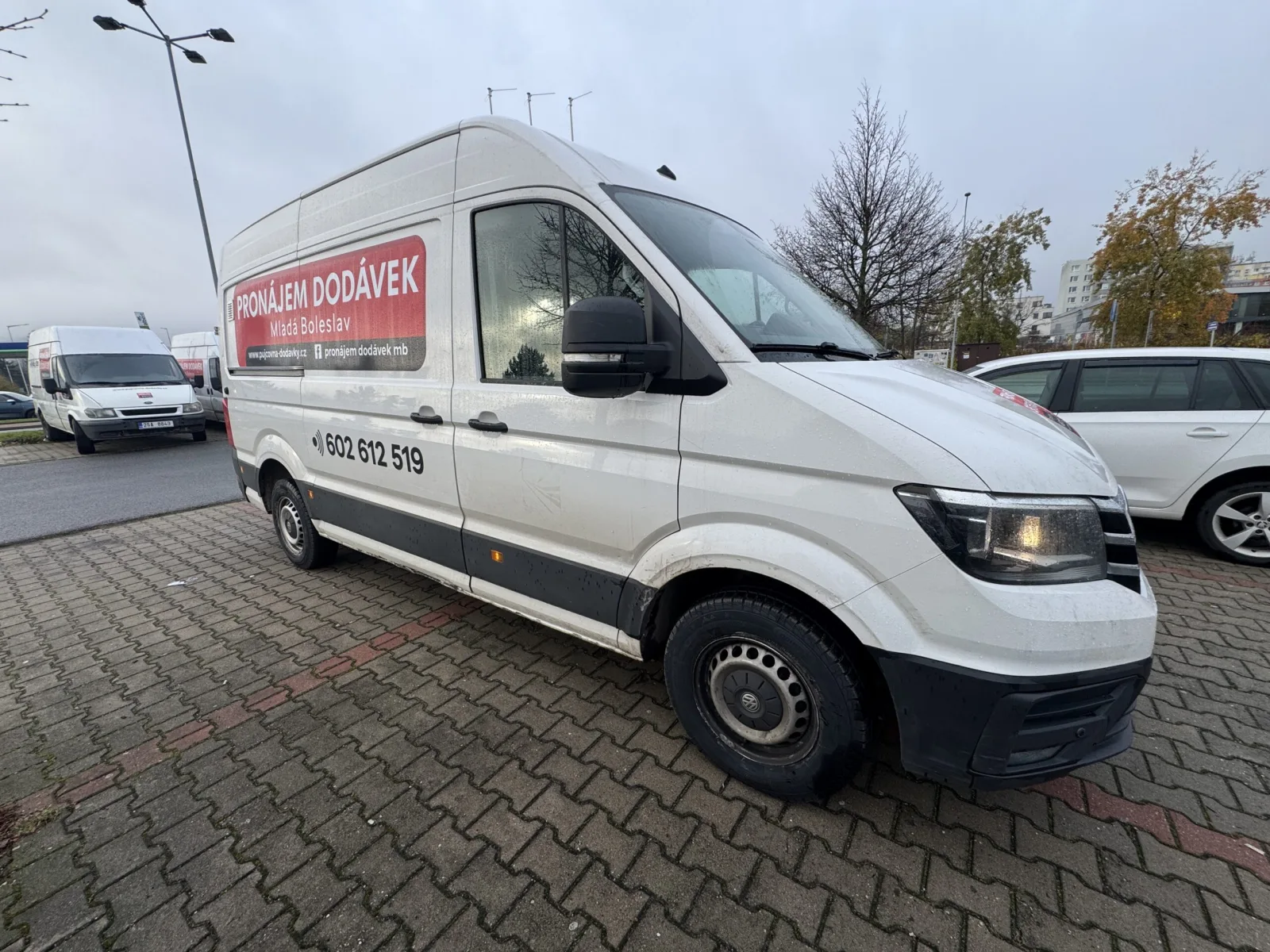 VW CRAFTER (2019) MANUAL k pronájmu - fotografie 8