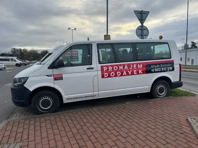 VW T6 TRANSPORTER LONG (2017) k pronájmu - fotografie 2