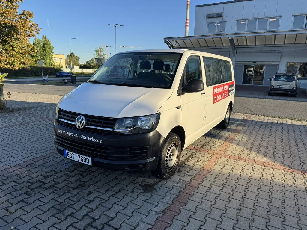 VW T6 TRANSPORTER LONG (2019) k pronájmu v Mladé Boleslavi
