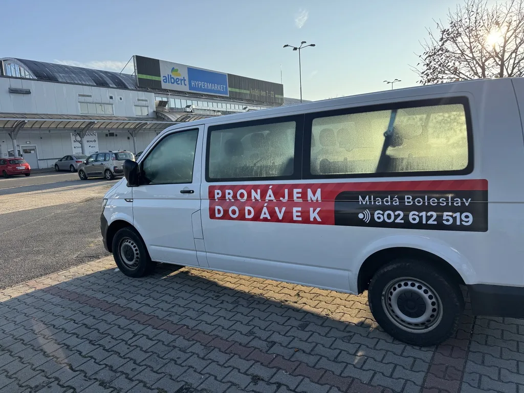 VW T6 TRANSPORTER LONG (2019) k pronájmu - fotografie 6